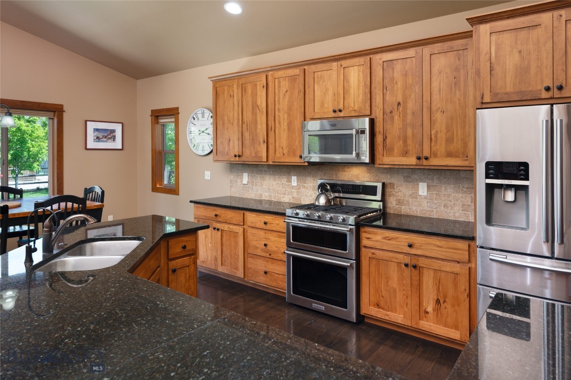 Middle Creek Parklands - Residential