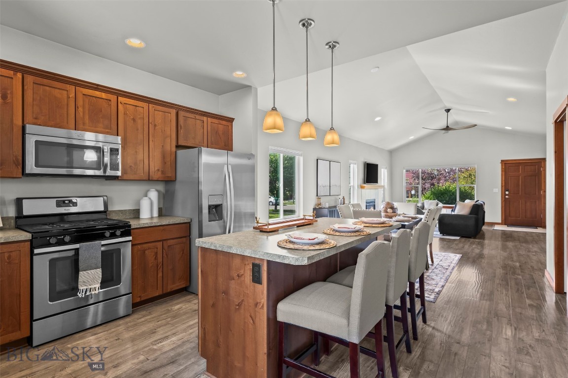 Oak Meadows - Residential