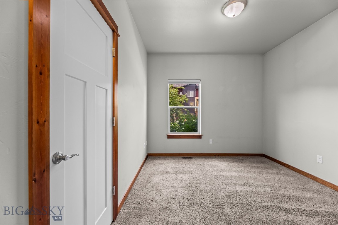Oak Meadows - Residential