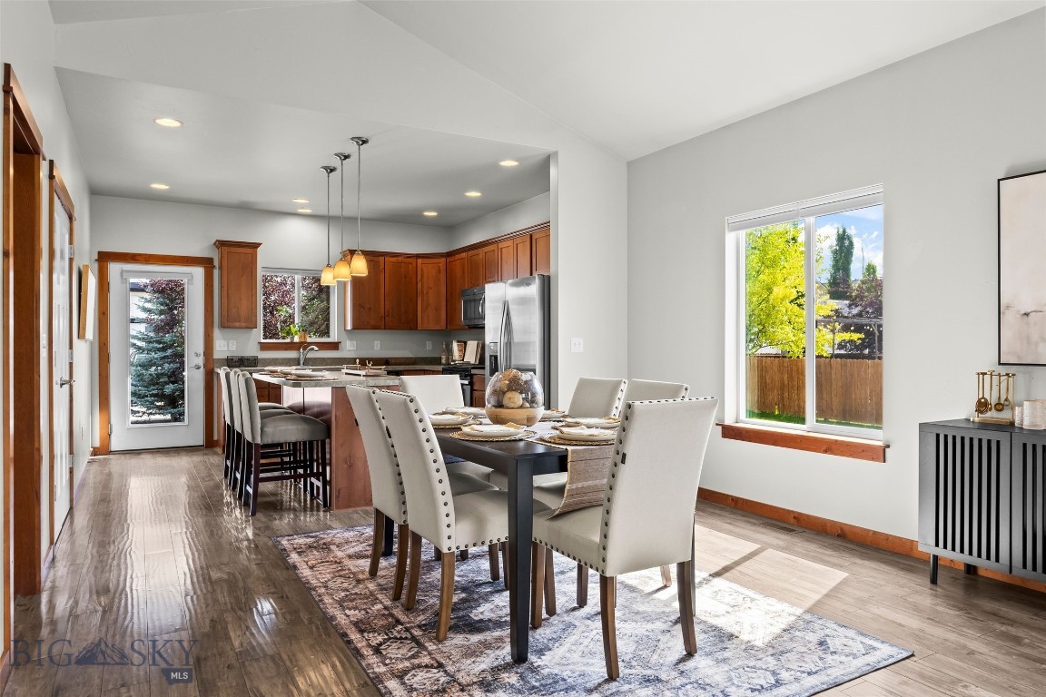 Oak Meadows - Residential