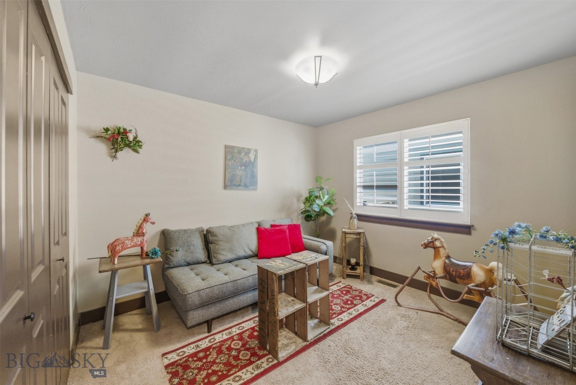 Loyal Garden - Residential