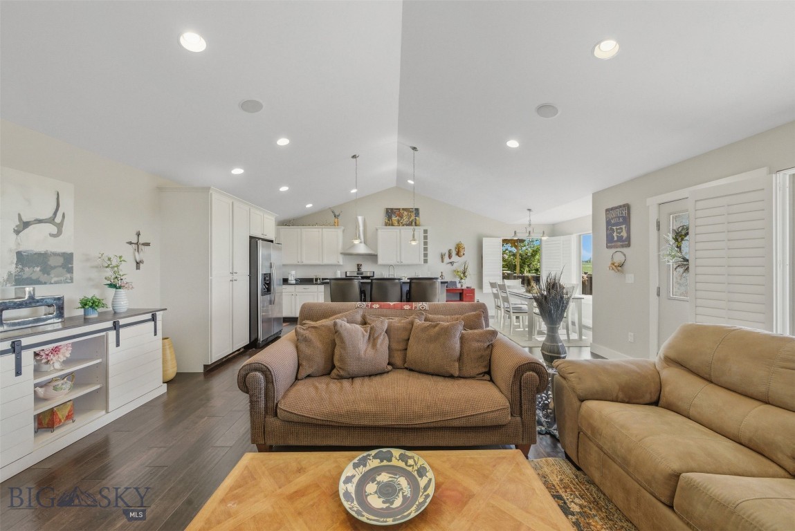 Loyal Garden - Residential