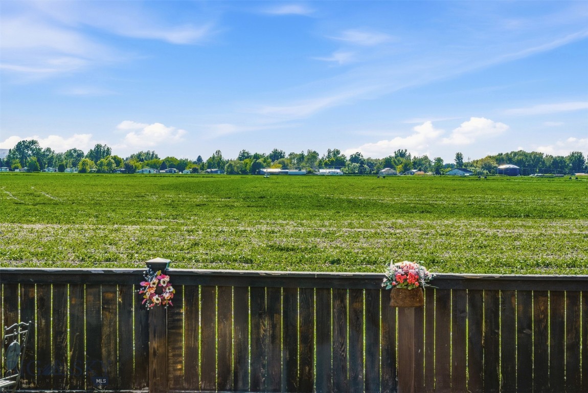 Loyal Garden - Residential