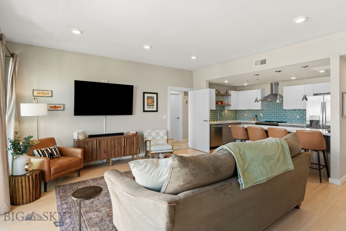Meadow Creek - Residential