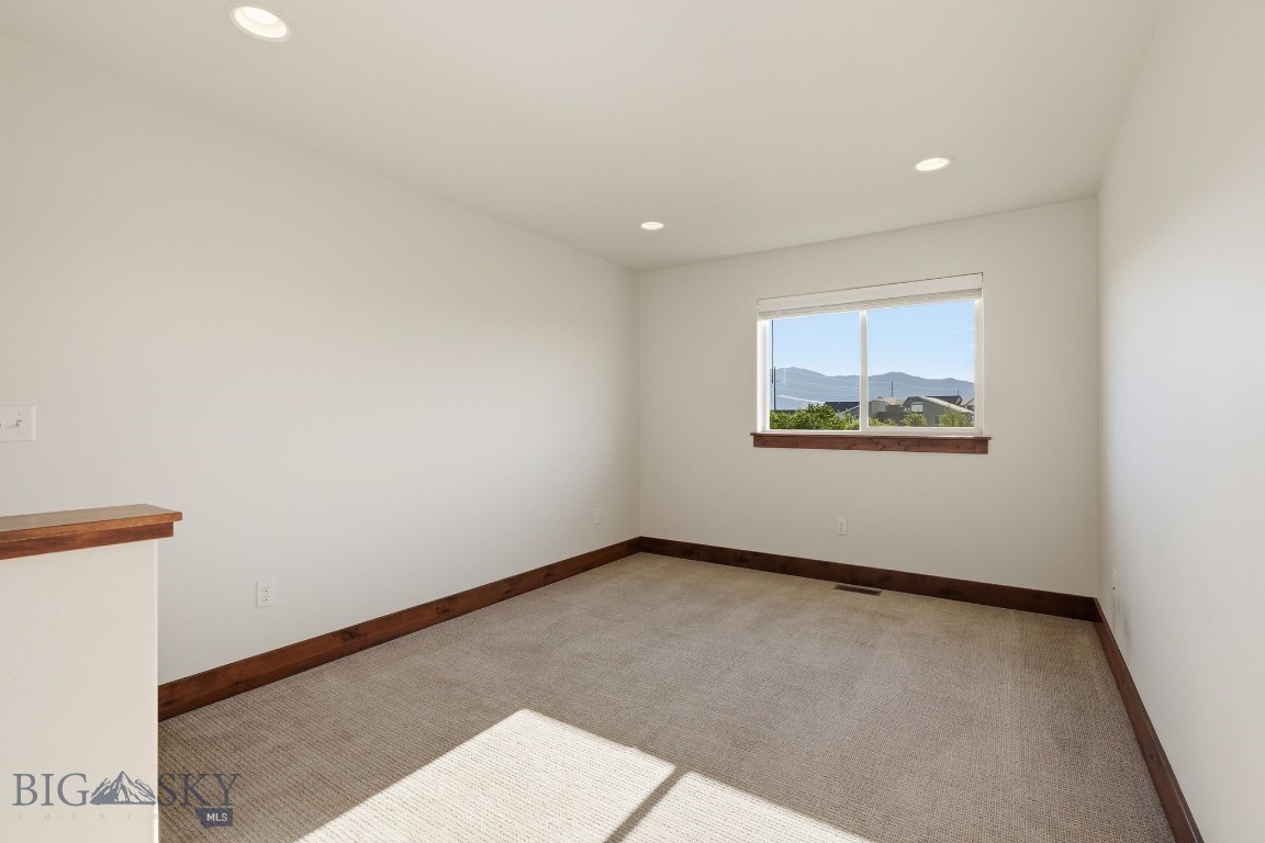 Laurel Glen - Residential