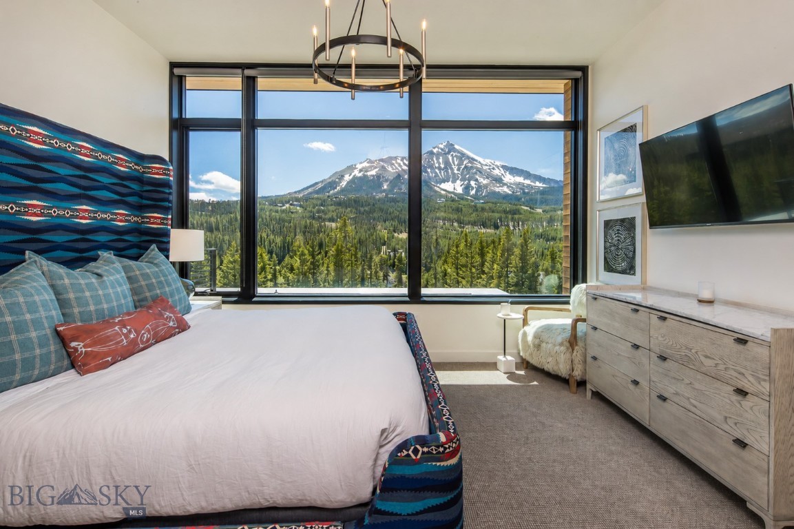 LakeLodge Residences - Residential