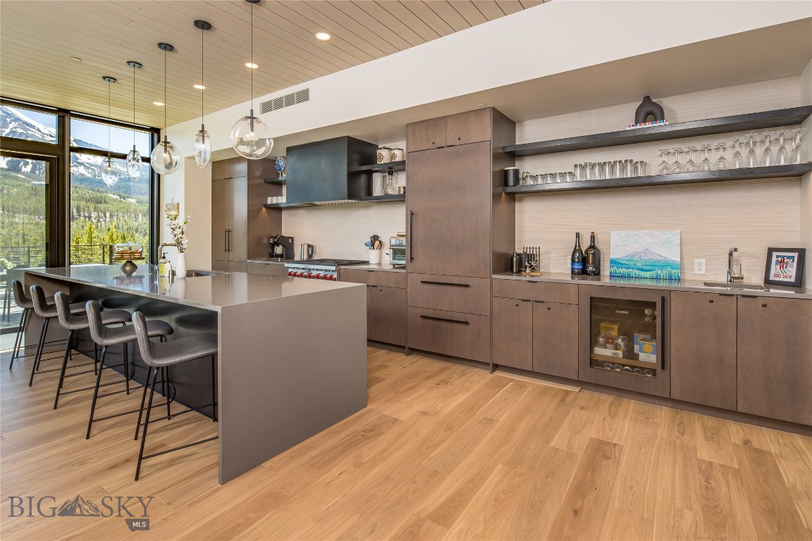 LakeLodge Residences - Residential