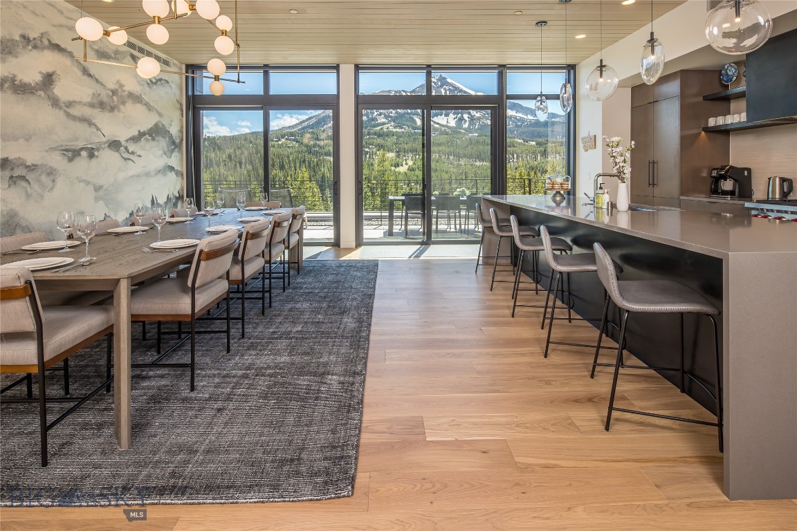 LakeLodge Residences - Residential