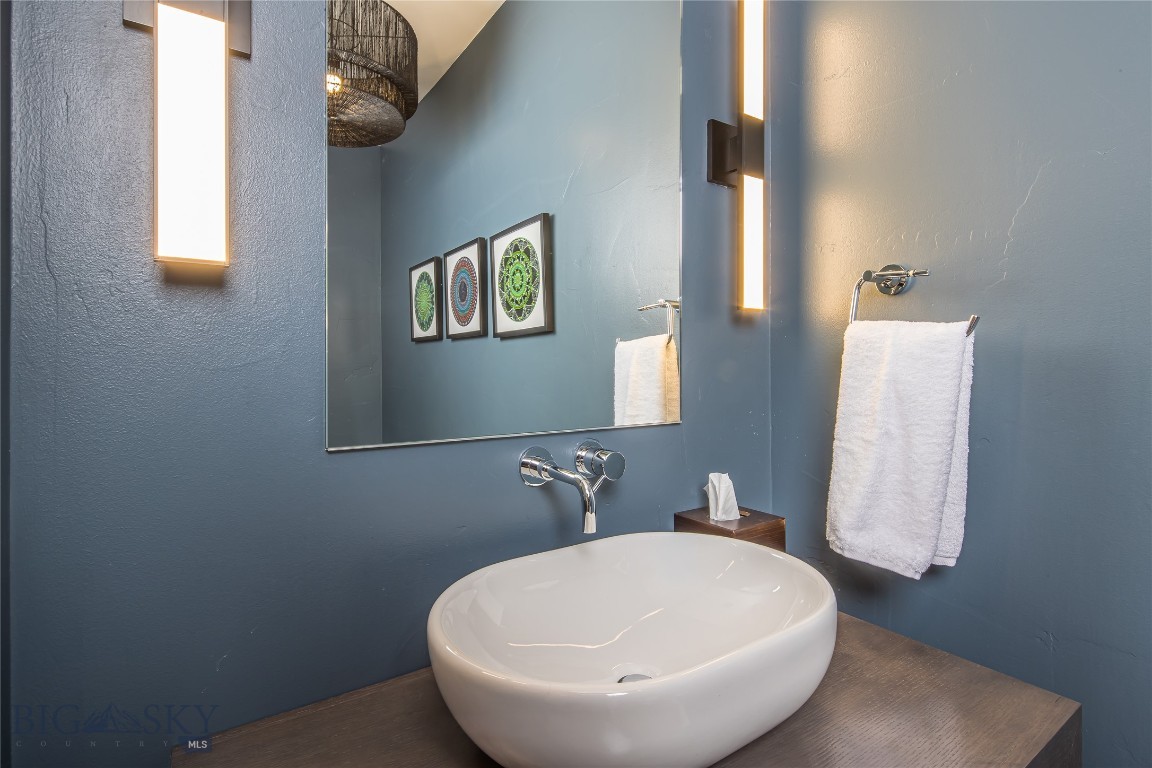LakeLodge Residences - Residential