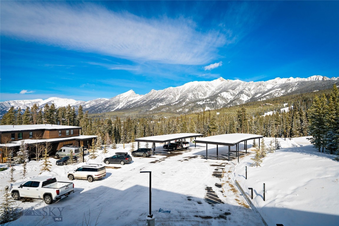 LakeLodge Residences - Residential