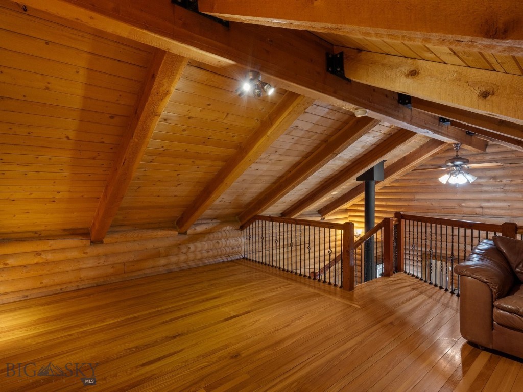 Peak View - Commercial Sale