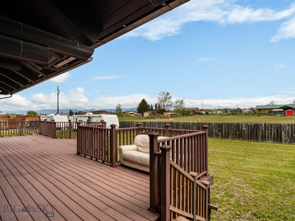 Peak View - Commercial Sale