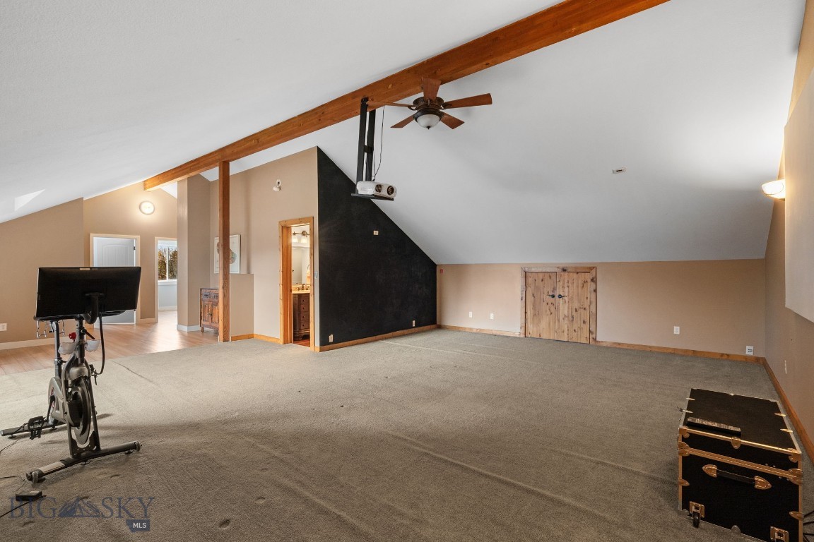 Four Dot Meadows - Residential