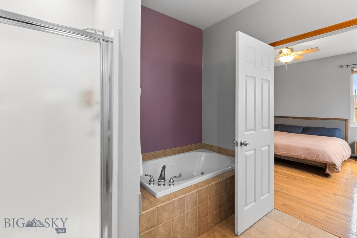 Four Dot Meadows - Residential