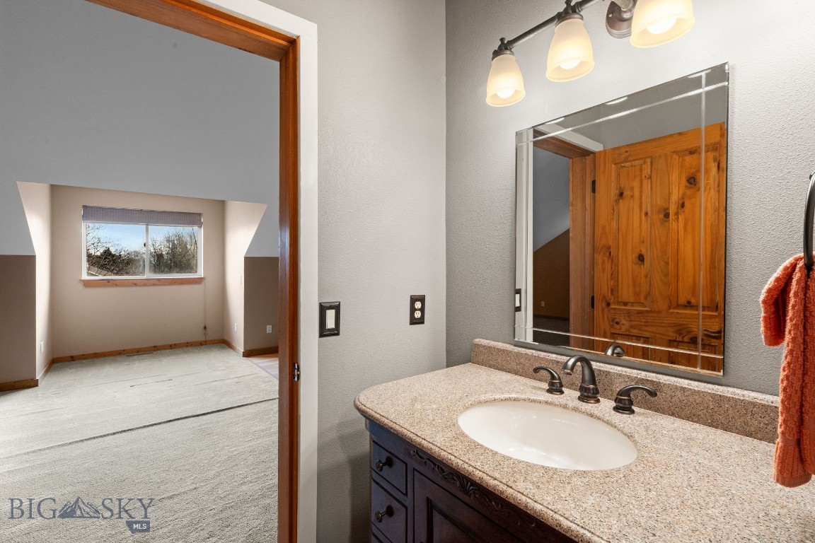 Four Dot Meadows - Residential