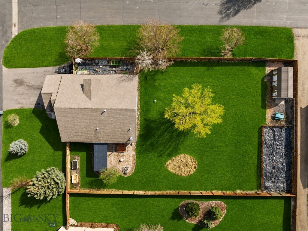 Four Dot Meadows - Residential