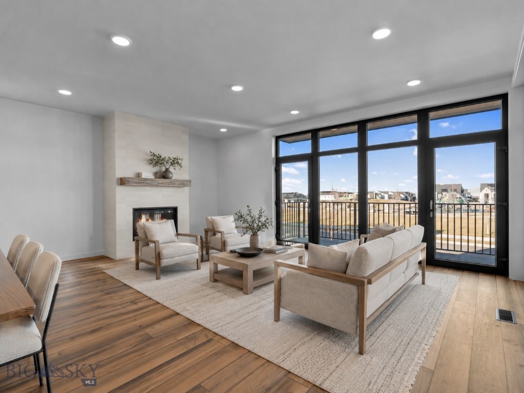 Gran Cielo - Residential Income