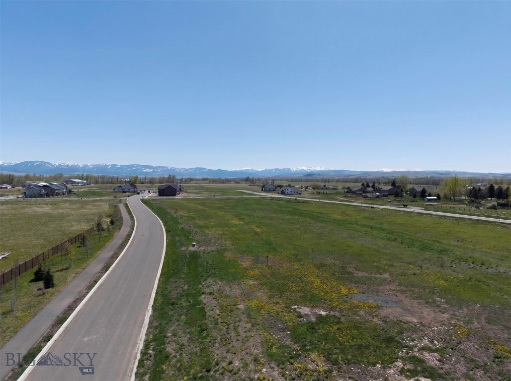 Gallatin Meadows - Land