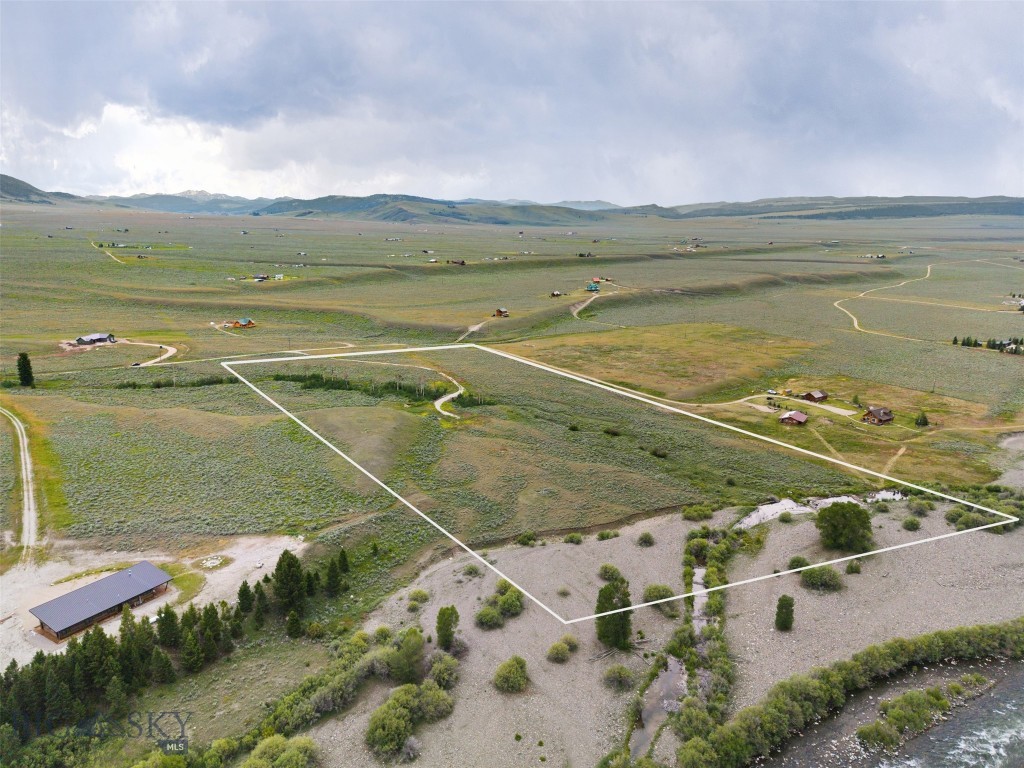 Sportsmans Paradise - Land