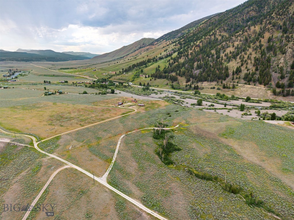 Sportsmans Paradise - Land