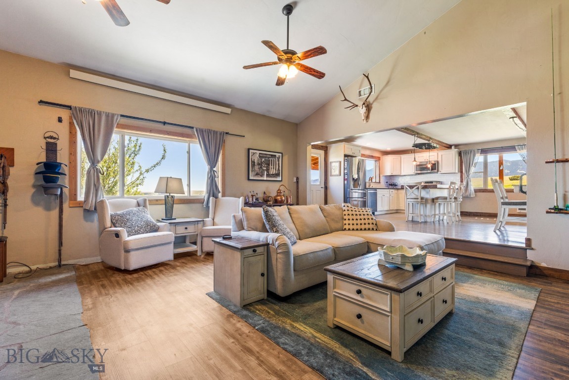 Buffalo Trail Estates - Residential