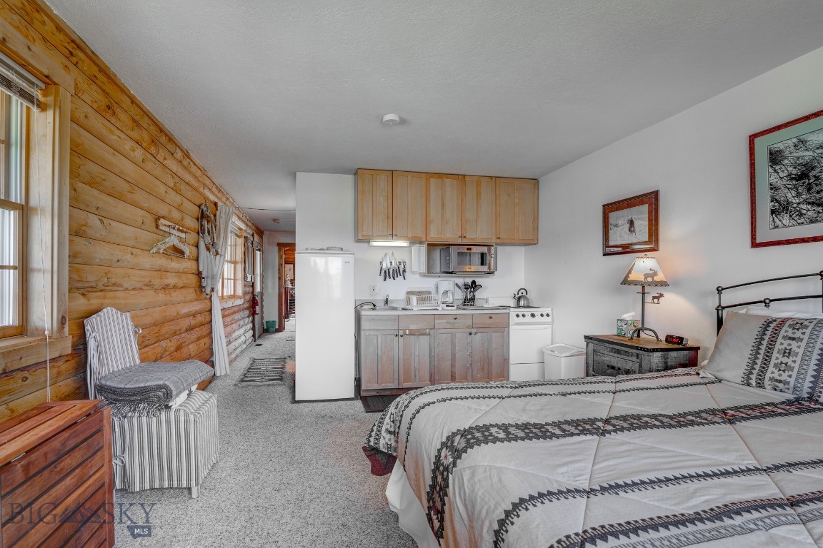 Sportsmans Paradise - Residential