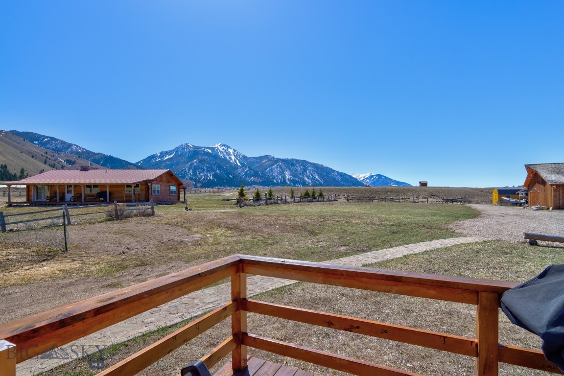 Sportsmans Paradise - Residential