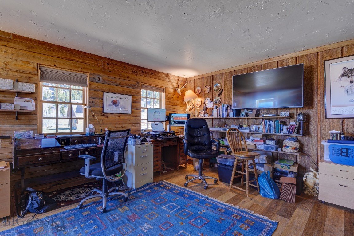 Sportsmans Paradise - Residential