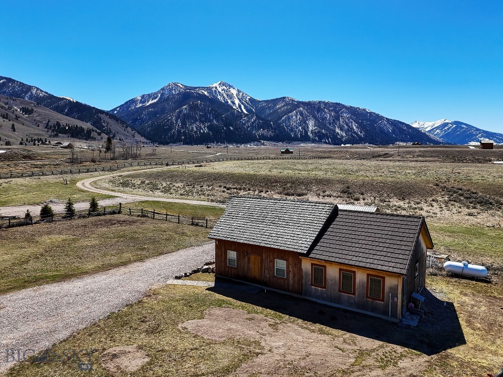 Sportsmans Paradise - Residential