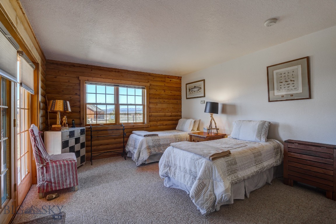 Sportsmans Paradise - Residential