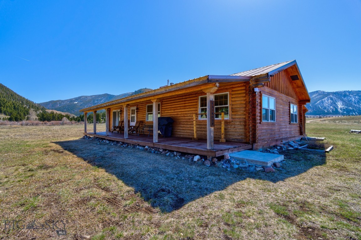 Sportsmans Paradise - Residential