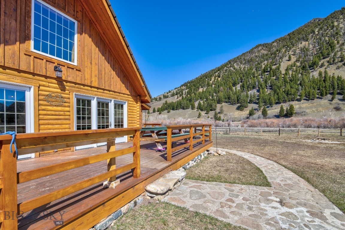 Sportsmans Paradise - Residential
