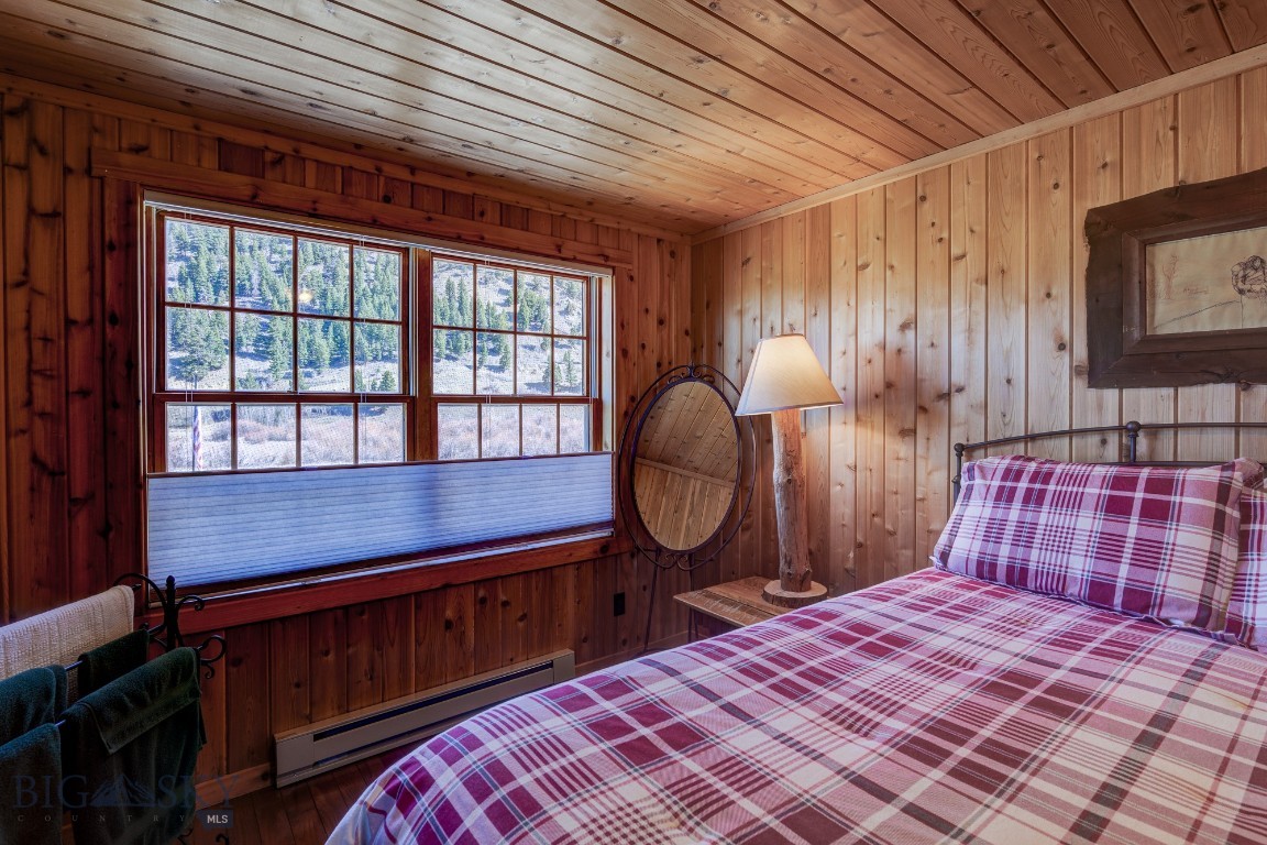Sportsmans Paradise - Residential