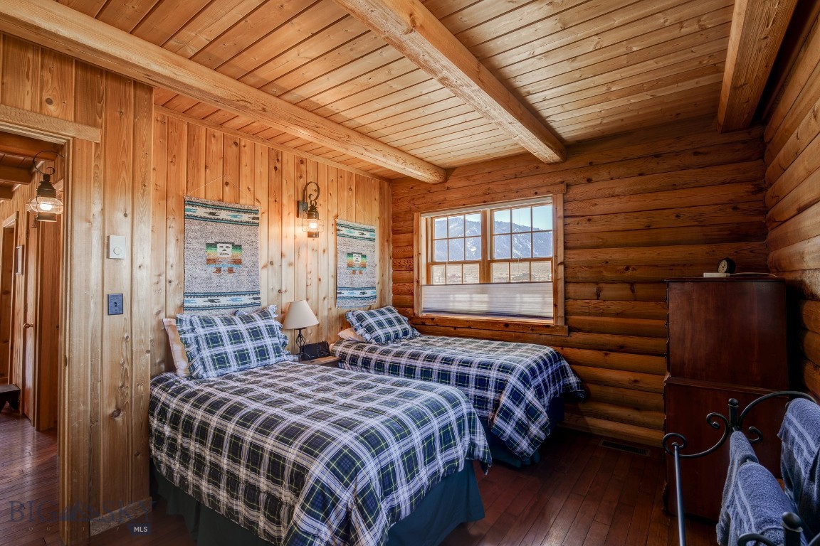 Sportsmans Paradise - Residential