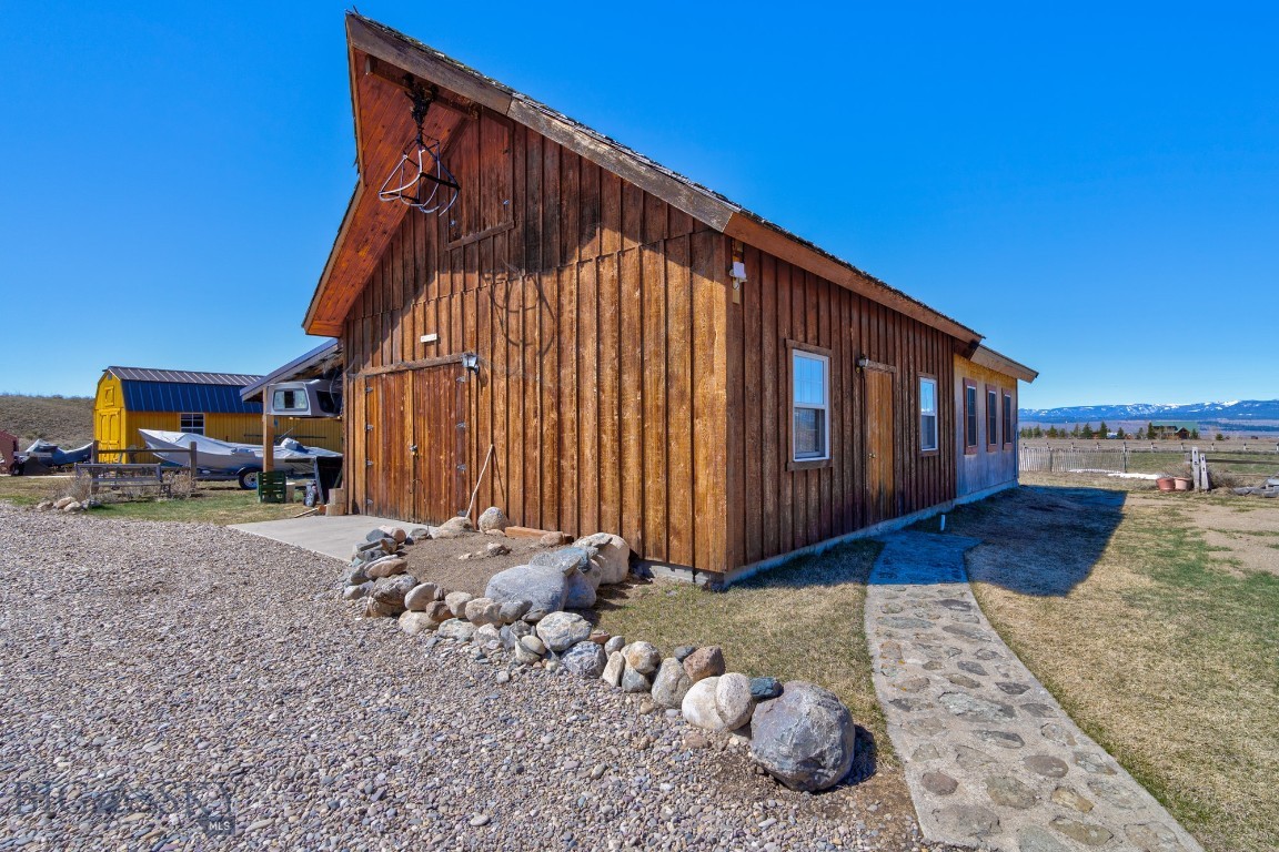Sportsmans Paradise - Residential