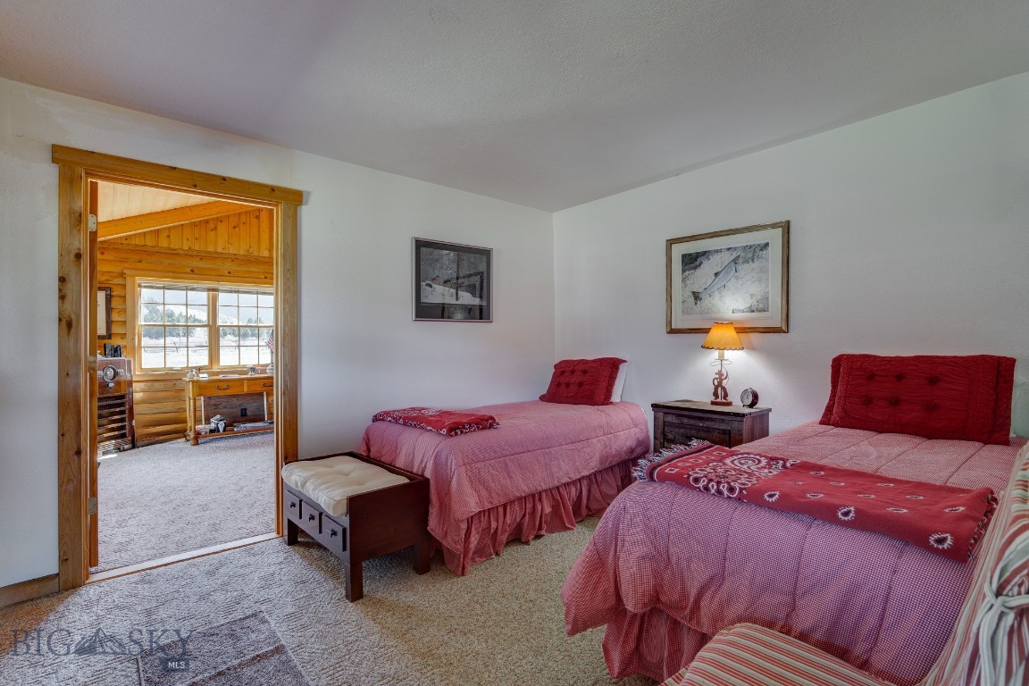 Sportsmans Paradise - Residential