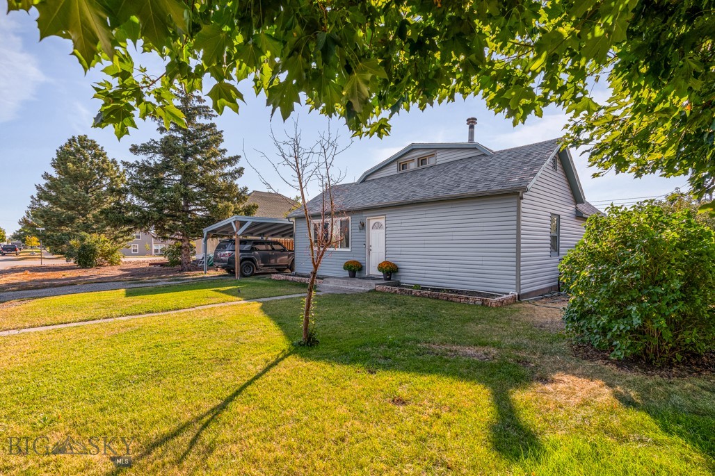 Step into the charm and potential of this Big Timber property, where character meets opportunity. This 3-bedroom home offers a comfortable footprint with just the right amount of space to settle in and make it your own. Inside, you’ll find a straightforward layout with inviting living areas, a practical kitchen, and bedrooms designed for easy everyday living. The property includes a usable yard, an outbuilding for storage or projects, and an attached carport for covered parking. The home is move-in ready, with room for updates if you want to add value over time. Ideal for a first-time buyer or investment property.