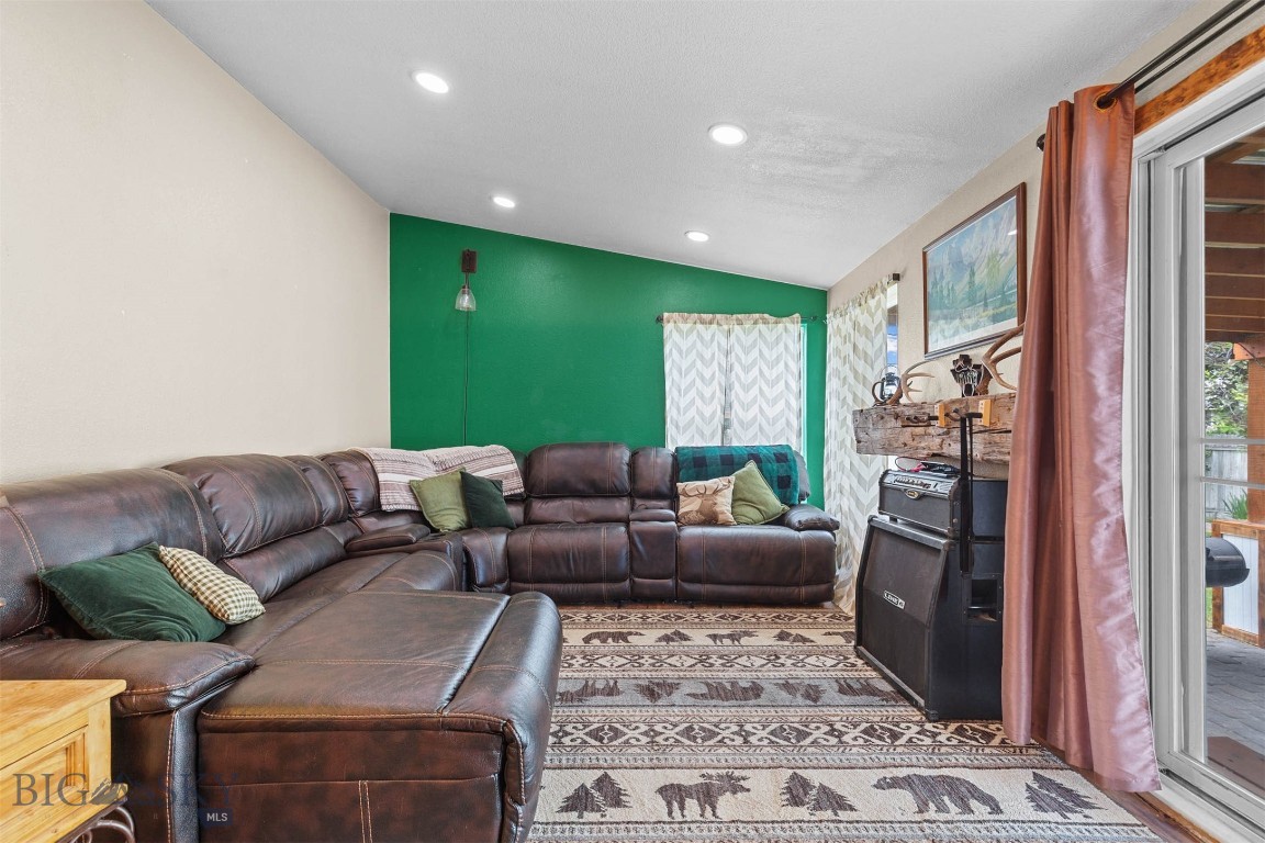 Stonebrook - Residential