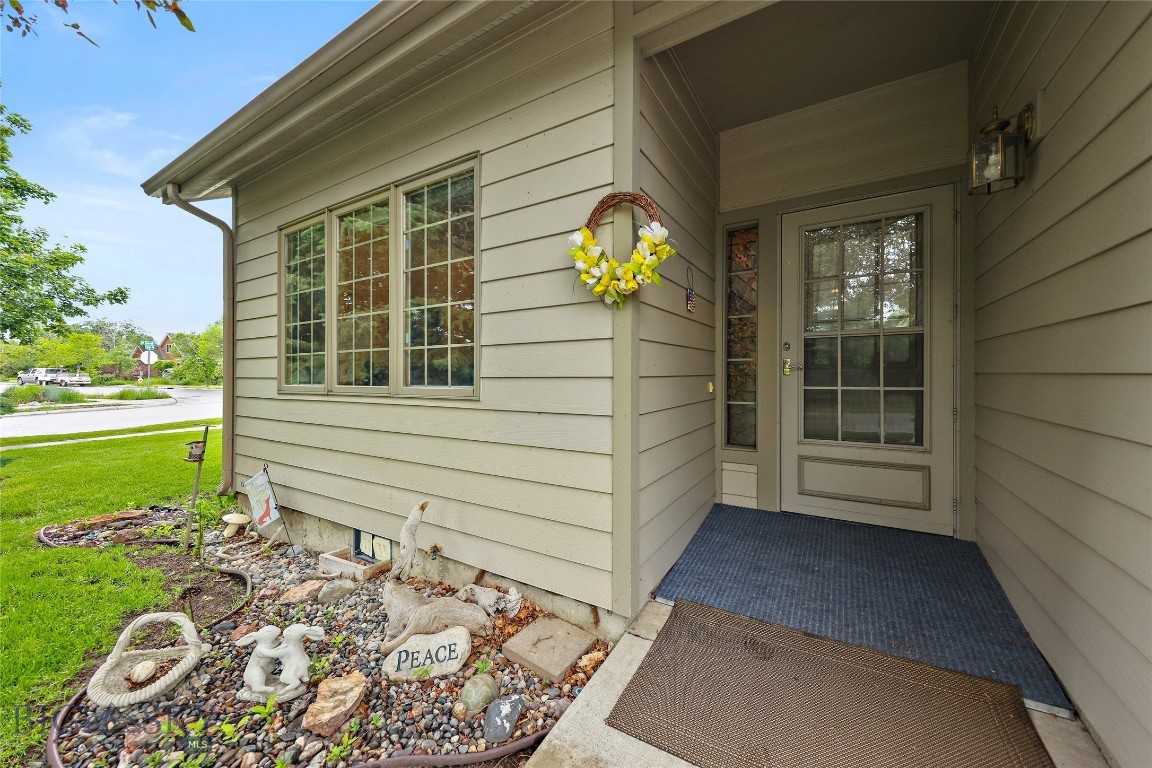 Willowbrook Condo - Residential
