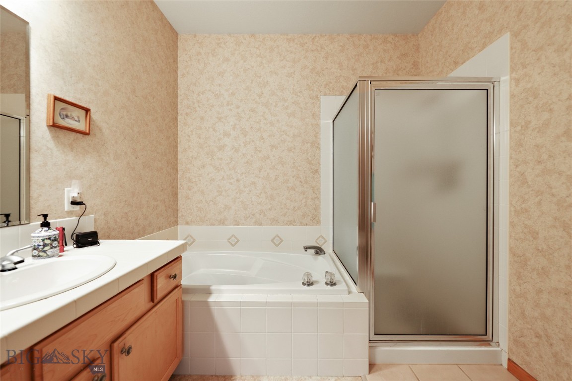 Willowbrook Condo - Residential