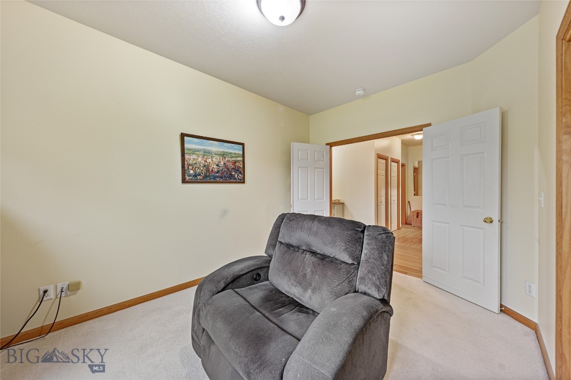 Willowbrook Condo - Residential