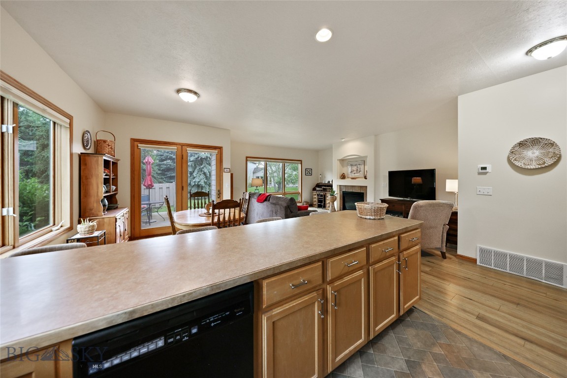 Willowbrook Condo - Residential