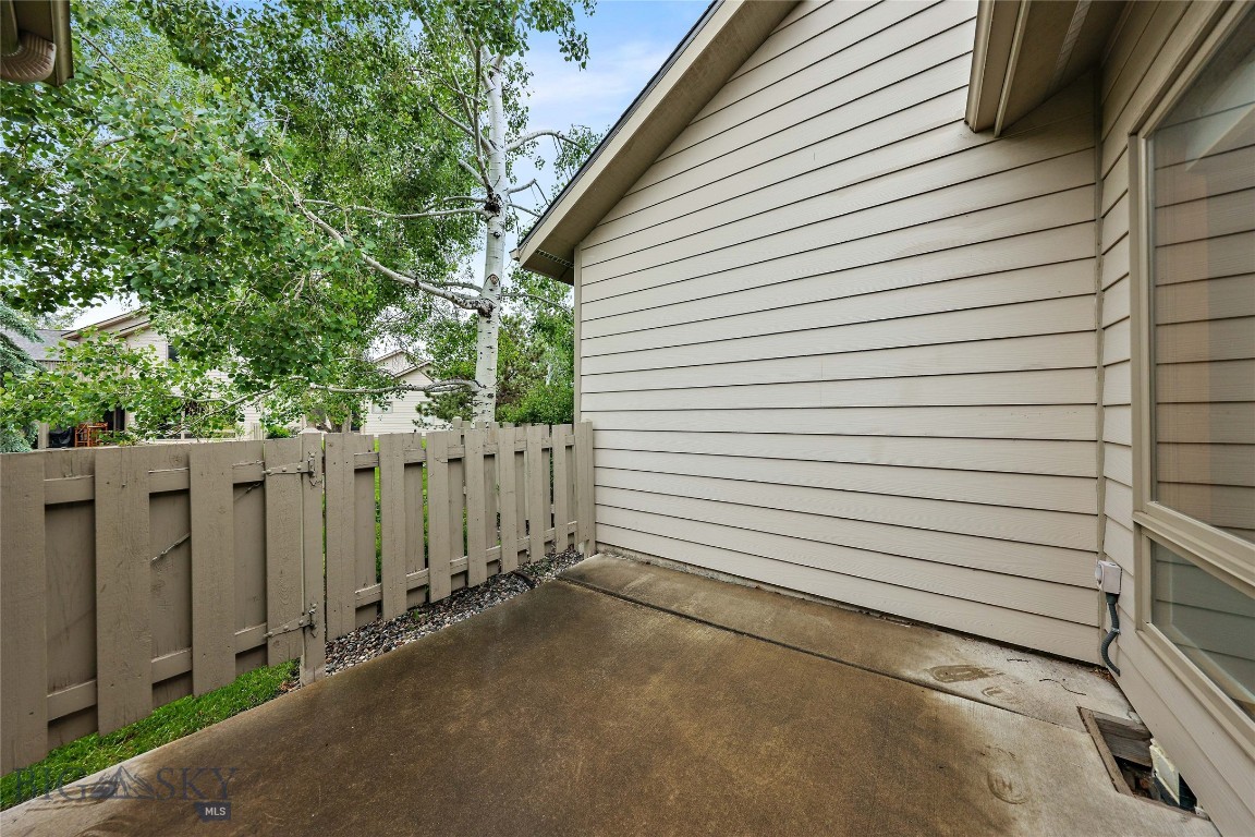 Willowbrook Condo - Residential