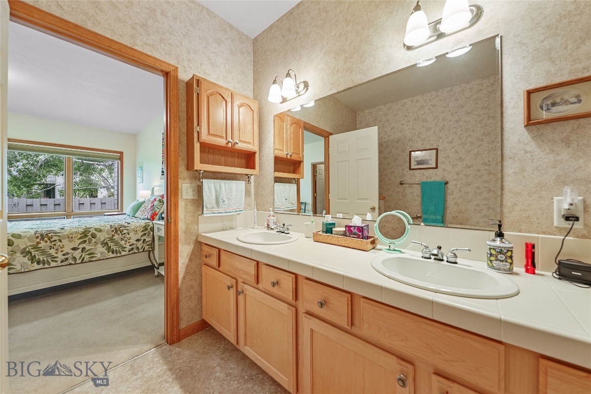 Willowbrook Condo - Residential