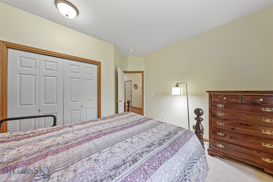 Willowbrook Condo - Residential