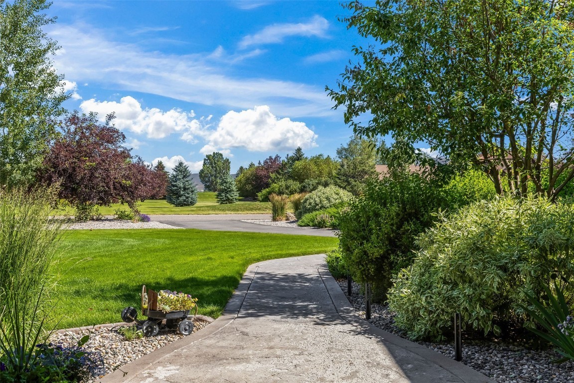 Spanish Meadows - Residential
