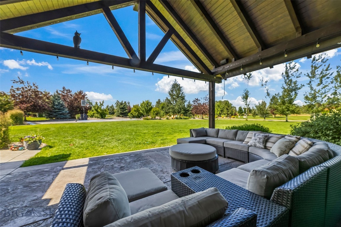 Spanish Meadows - Residential