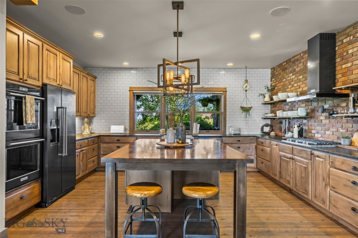 Spanish Meadows - Residential
