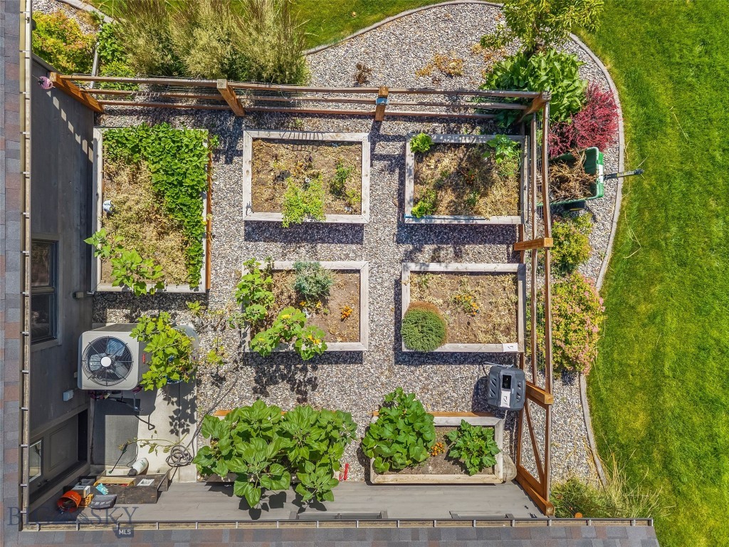 Spanish Meadows - Residential