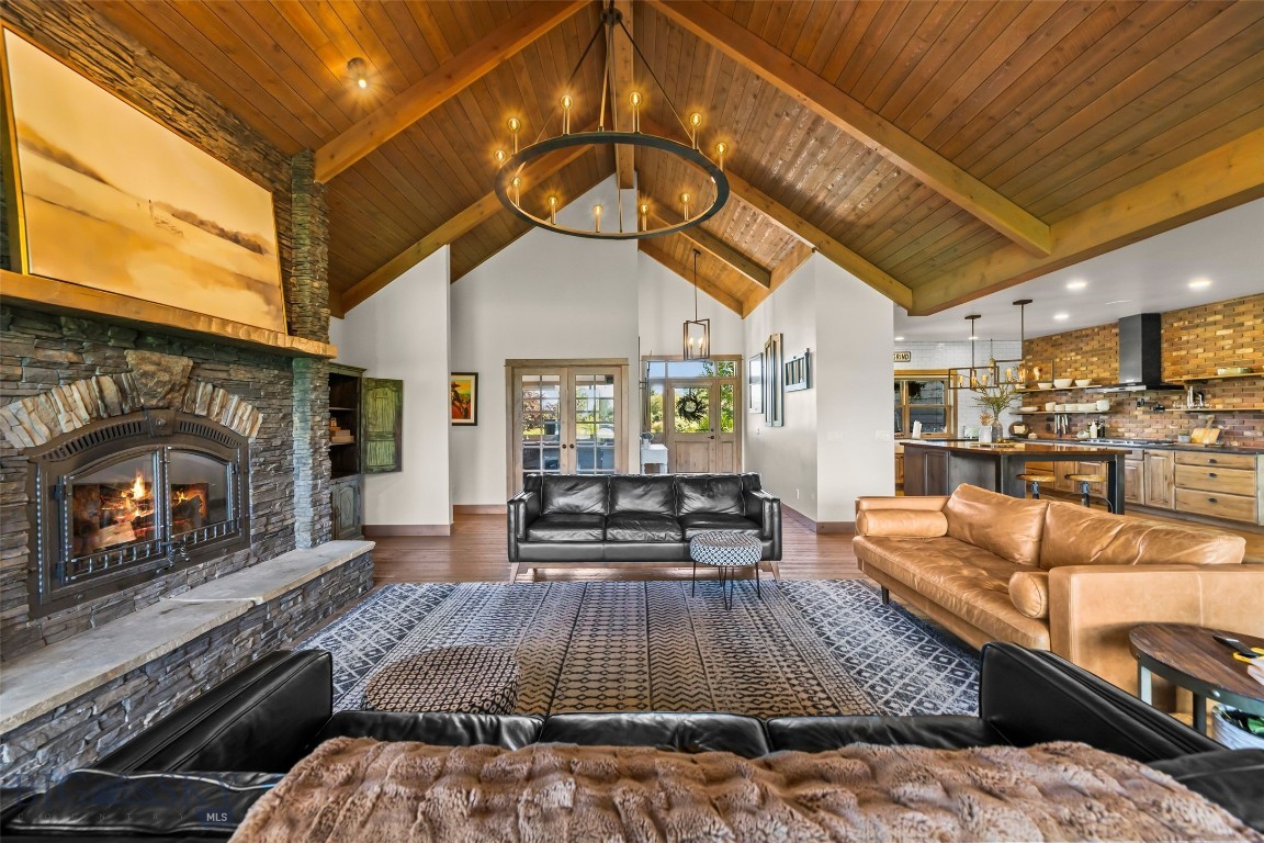 Spanish Meadows - Residential